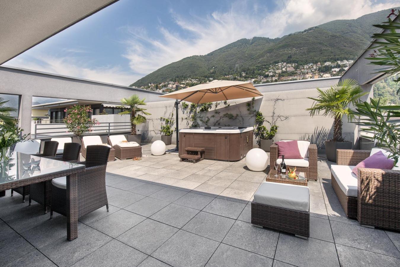 Hotel ibis Locarno Esterno foto
